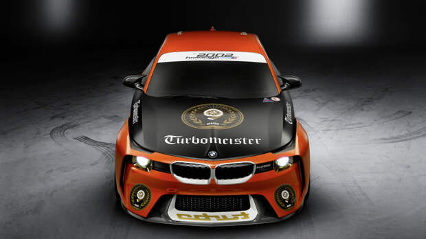 BMW превратила ливрею Jagermeister в посвящение турбонаддуву