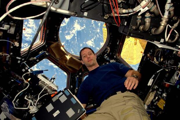 Астронавт после шести месяцев на МКС вернулся с фантастическими снимками из космоса