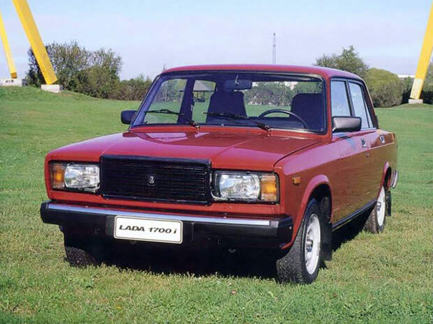 http://i.wheelsage.org/pictures/vaz/2107/autowp.ru_lada_2107_1.7i_classic_1.jpg
