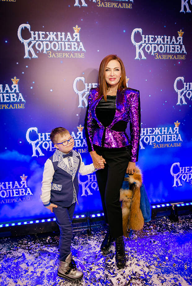 Эвелина Бледанс сын Семен