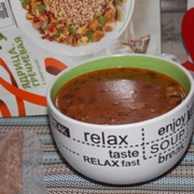Суп томатный с гречкой.