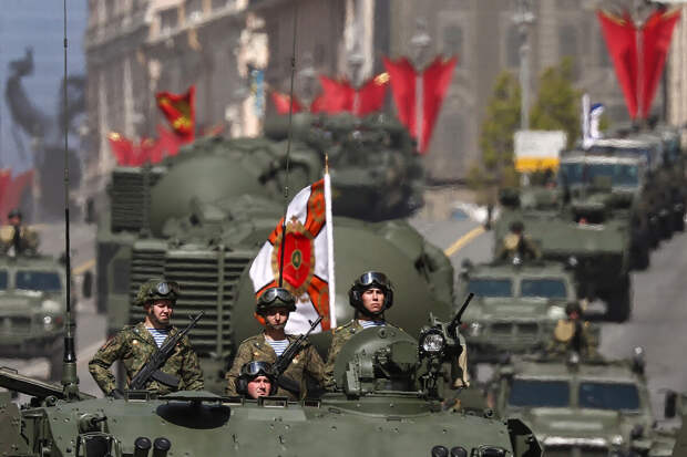 Полковник Ходаренок: ВСУ попытаются нанести самый массированный удар БПЛА 9 мая