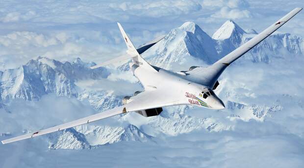 Преображение «Белого лебедя»: в России запустят серийное производство стратегических ракетоносцев Ту-160М2 