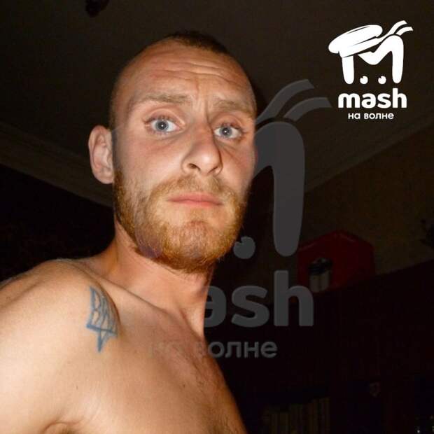 Внимательно рассмотри человека на прилагающейся фотографии