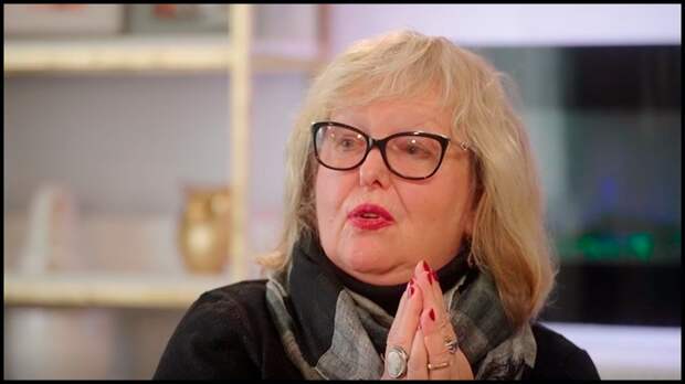 Почему актриса молчит о трагедии Донбасса? Скрин: программа "Скажи Гордеевой*"