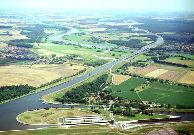 Магдебургский водный мост (Magdeburg Water Bridge), Германия