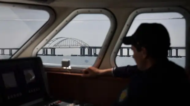 ВМС Украины обвинили Россию в перекрытии 70% акватории Азовского моря