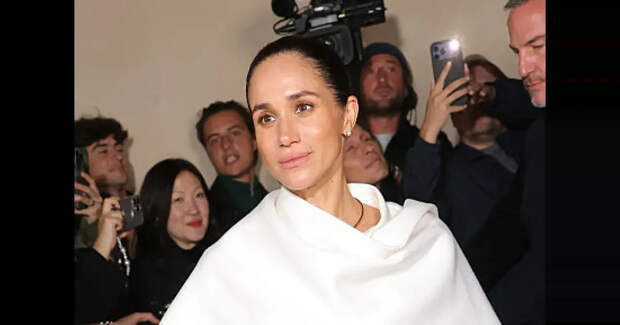 Бренд Balenciaga заплатил Меган Маркл 250 тысяч долларов, чтобы она посетила их показ