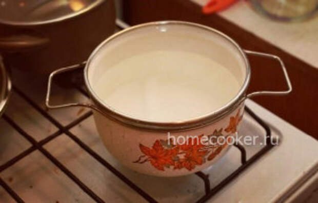 Kastryulya s vodoj 300x192 Уха со сливками по фински