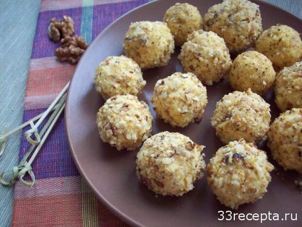 шарики из сыра с оливками и орехами