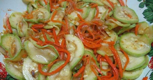 кабачки по-корейски