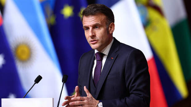 Макрон назвал Европу предсказуемой на фоне политики Трампа