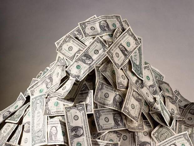 МВФ выдаст каждому украинцу по 10.000$! Ну что, съели, «москали»?