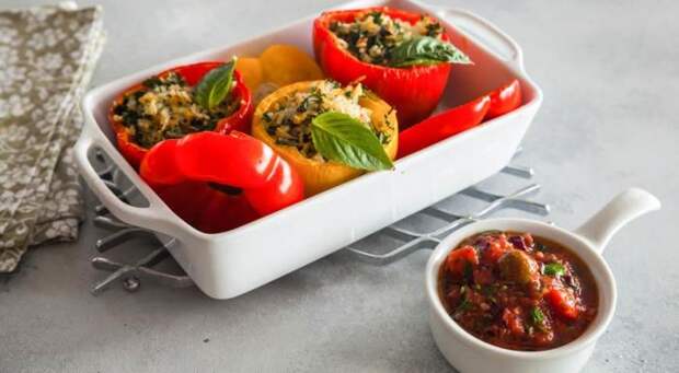 Фаршированные перцы по-итальянски. \ Фото: gastronom.ru. Фаршированные перцы по-итальянски. \ Фото: gastronom.ru.