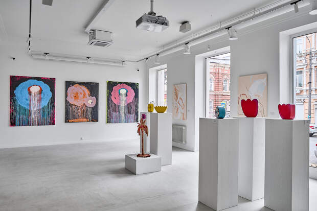 Экспозиция выставки «Нам хватит языка цветов»