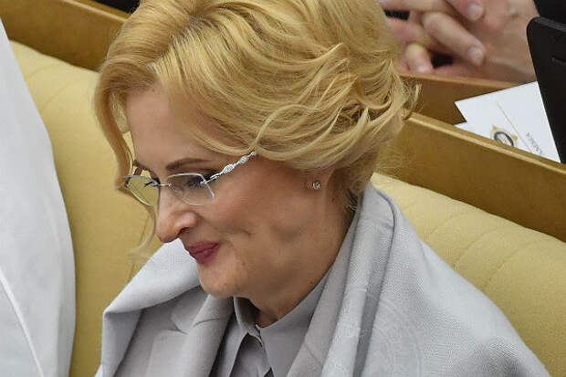 Яровая предложила заменить в школах психологов на воспитателей