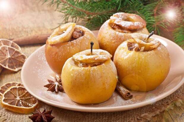 Проще не бывает: хрустящие жареные яблоки в карамели