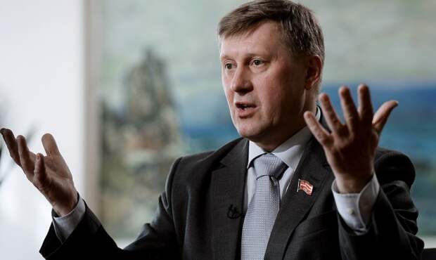 Новосибирский мэр предложил открыть дополнительные продовольственные ярмарки