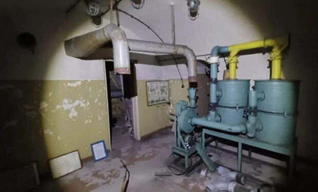 6 Польский сталкер случайно нашел подвал с советским ядерным бункером