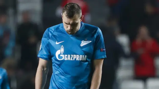 Тренер «Зенита» рассказал о реакции Дзюбы, когда он не попадает в стартовый состав