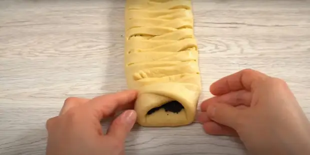 Делаю уже 30 лет, ни разу не подводил. Быстрый и практичный вкусный хлеб