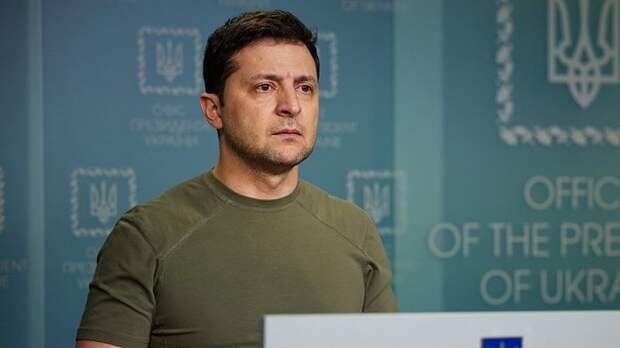 Безсонов: некомпетентность Зеленского в военном деле облегчает освобождение Донбасса