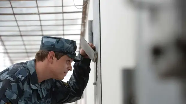 Россиянину дали 12 лет колонии за изнасиловании трех девушек