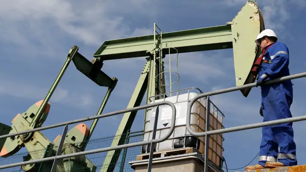 Нефть дорожает на 7% после резкого снижения котировок