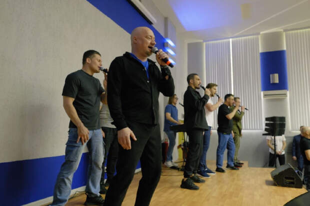 «Хор Турецкого» выступил для участников СВО и медицинских работников военного госпиталя в Ижевске