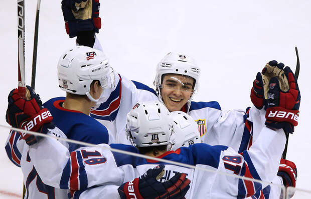 Молодежная сборная России по хоккею разгромила датчан со счётом 4:0