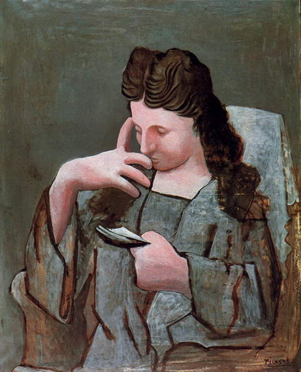 Пабло Пикассо. Ольга, читающая в кресле. 1920 год