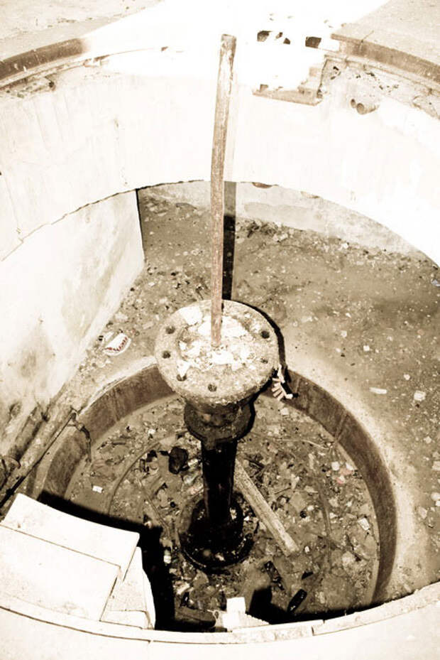 Заброшенная гидроэлектростанция