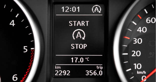 В основном, система эта призвана бороться за экологию, ведь именно на холостых оборотах в атмосферу попадает большое количество вредных веществ. | Фото: thecarpeople.co.uk В основном, система эта призвана бороться за экологию, ведь именно на холостых оборотах в атмосферу попадает большое количество вредных веществ. | Фото: thecarpeople.co.uk