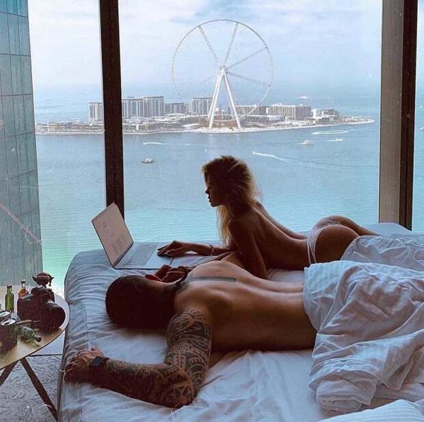 Богатые детки празднуют приход лета в Instagram