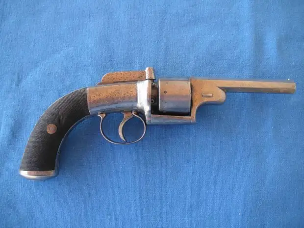 Совсем необычные пистолеты и револьверы