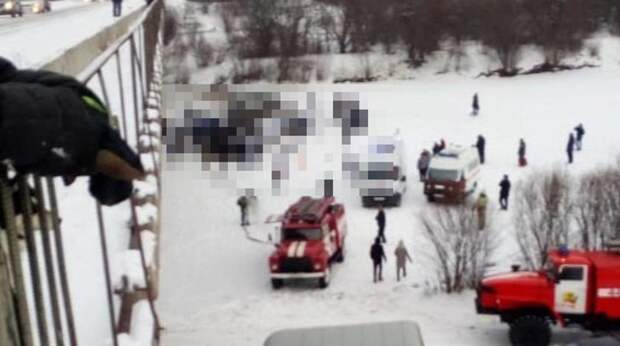 Кровь и снег: фото и видео аварии в Забайкалье