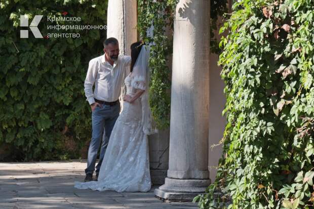 С начала года в Крыму брак заключили почти три тысячи пар