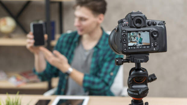 Блогеры откажутся от алкоголя в Новый год