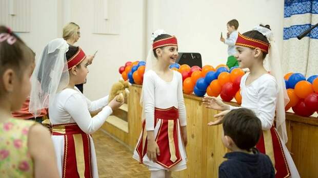 Предмет «Народные танцы» в Армении
