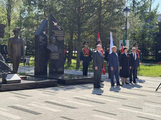 Рөстәм Миңнеханов: Илдус Мостюков эшләре – киләчәк буыннар өчен дә илһам чыганагы
