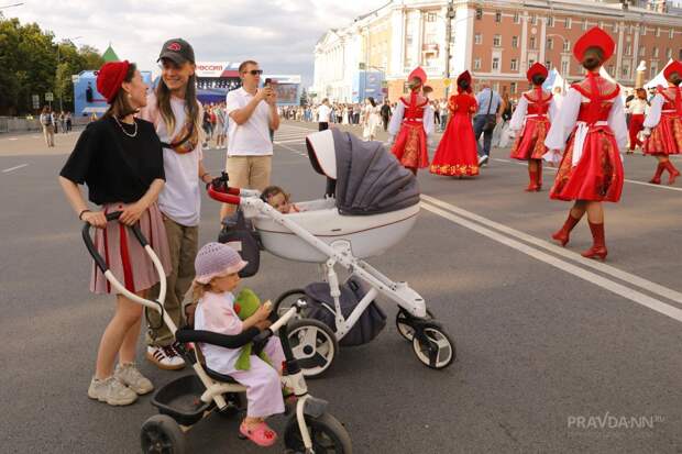 Нижегородцам напомнили, на что выгоднее направить средства маткапитала