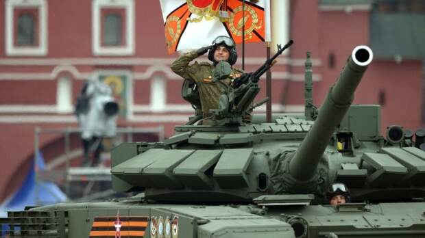 Авторы Sohu назвали самую впечатляющую военную технику на параде Победы