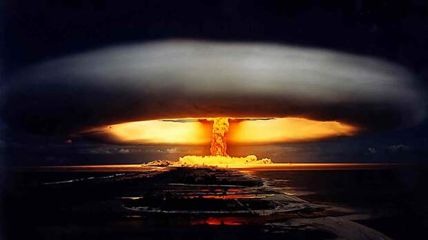 Макгрегор: США могут повлиять на ход СВО только с помощью ядерного оружия