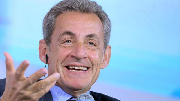 "Быть сильным - это вести переговоры". Саркози призвал Европу одуматься