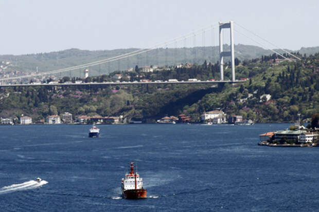 Европе пригрозили дефицитом нефти из-за стоящих в пробке российских танкеров