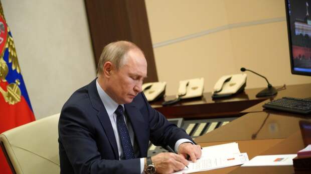 Путин упразднил должность спецпредставителя по Украине
