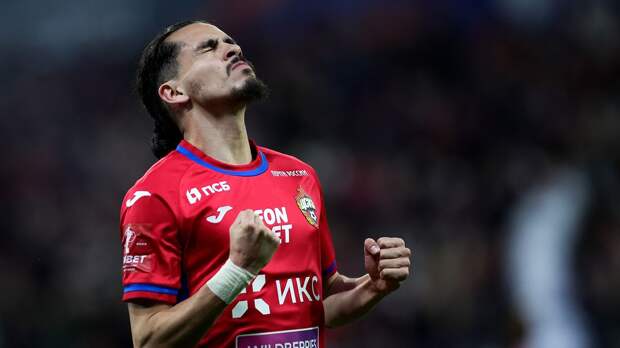 Блогер «Таксуем на Майбахе»: «Медина сказал мне: «Спартак» is shit!» Посчитал, что я некрасиво показал его жену»