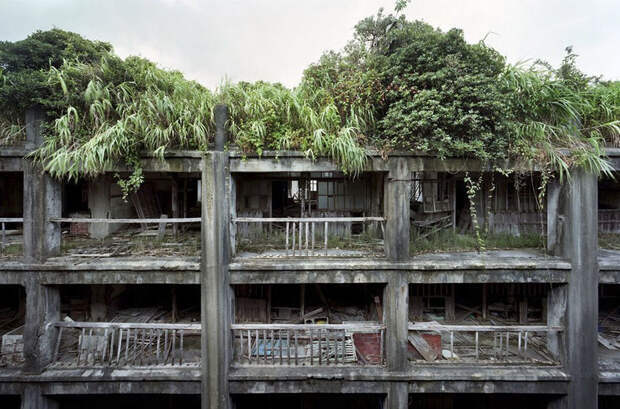 21 запрещенный снимок заброшенного японского острова Гункандзима