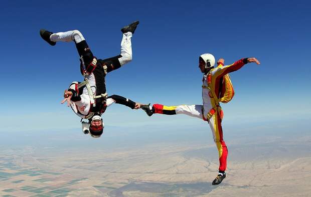 parachutes17 Самые впечатляющие фигуры парашютного спорта
