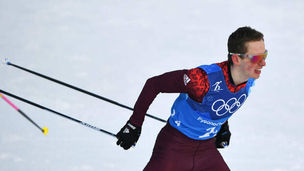 Российский лыжник Спицов завоевал бронзу на этапе Кубка мира